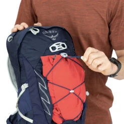 Osprey Talon 11 Backpack - Cosmic Red -Backpack Shop b24 6699 10003059 5 1034374