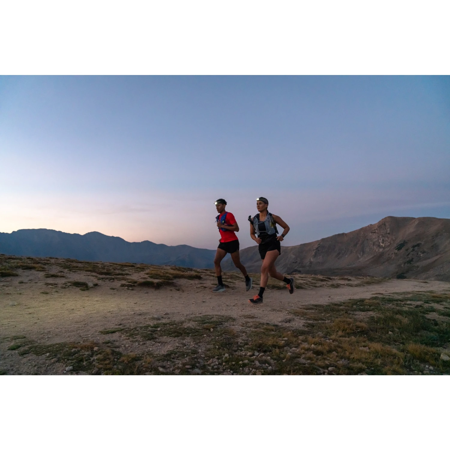 Osprey Duro LT Running Backpack - Dark Charcoal Grey 6 Osprey Duro LT Running Backpack - Dark Charcoal Grey - Image 4