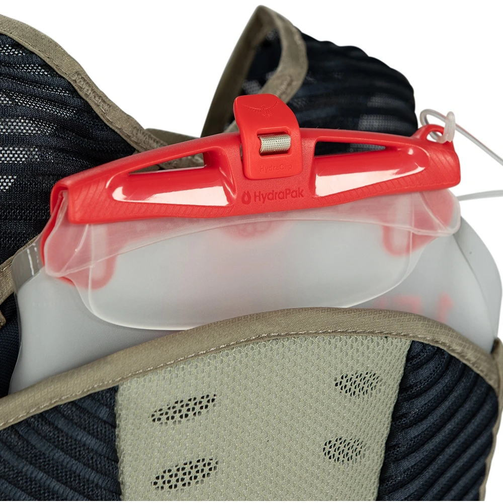 Osprey Kitsuma 1.5 Women's Hydration Backpack - Sawdust Tan 8 Osprey Kitsuma 1.5 Women's Hydration Backpack - Sawdust Tan - Image 6