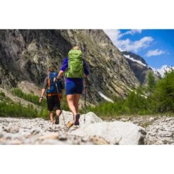 Osprey Sirrus 26 Women's Backpack - Succulent Green -Backpack Shop osprey sirrus 24 muted space blue 10 1123229 1