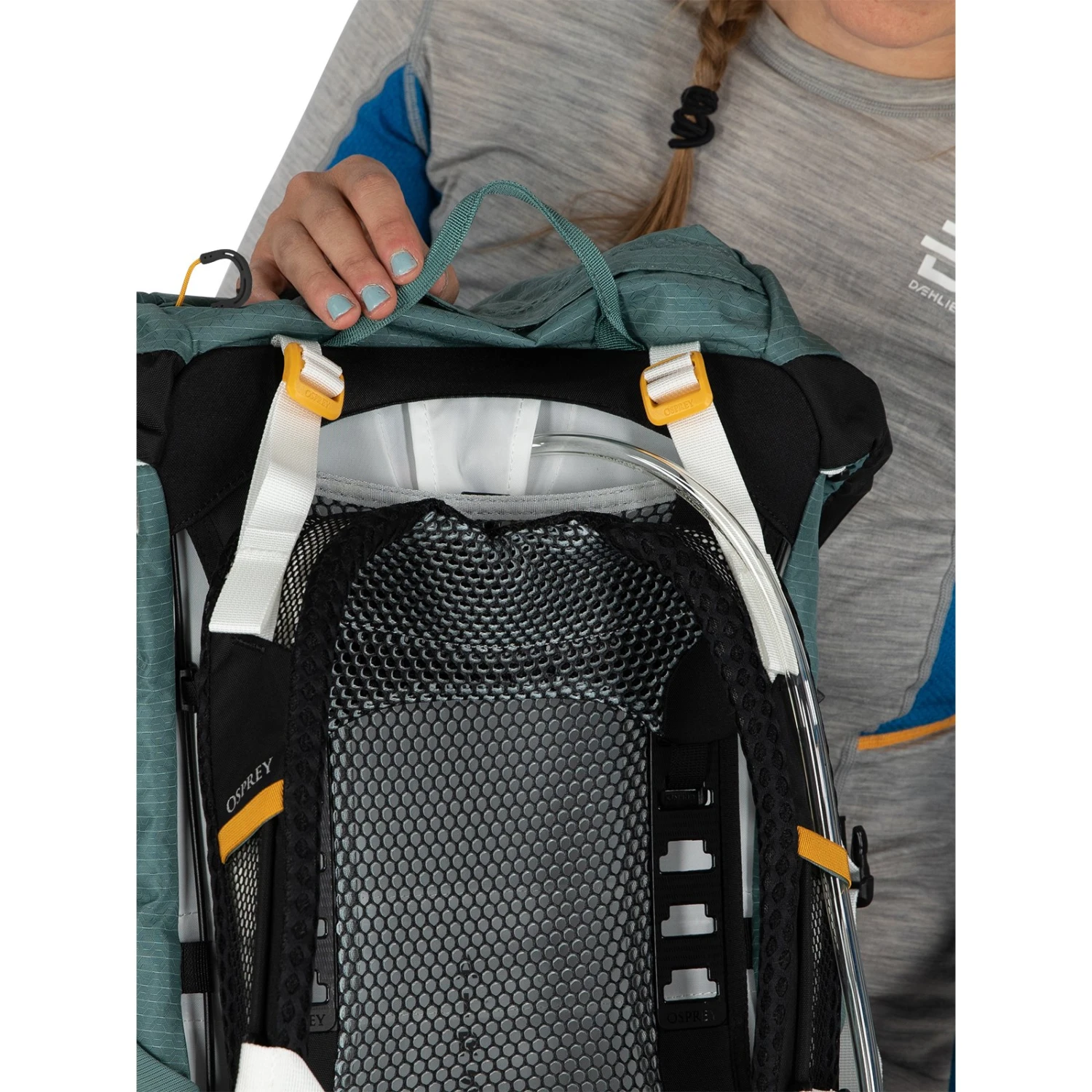 Osprey Sirrus 36 Women's Backpack - Blueberry 18 Osprey Sirrus 36 Women's Backpack - Blueberry - Image 16