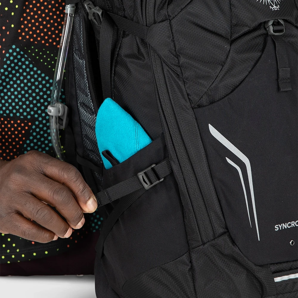 Osprey Syncro 20 Backpack - Coal Grey 12 Osprey Syncro 20 Backpack - Coal Grey - Image 10