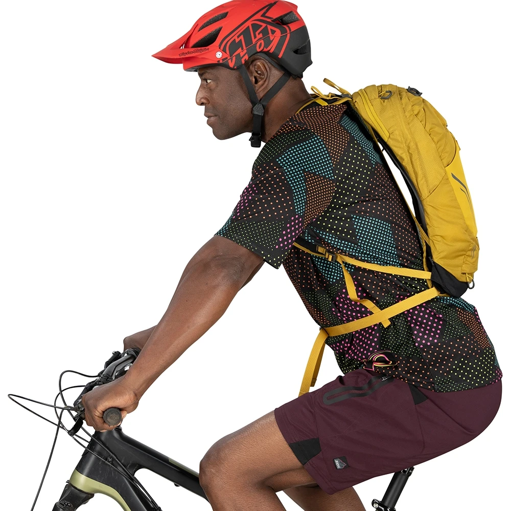 Osprey Syncro 5 Backpack - Coal Grey 13 Osprey Syncro 5 Backpack - Coal Grey - Image 11