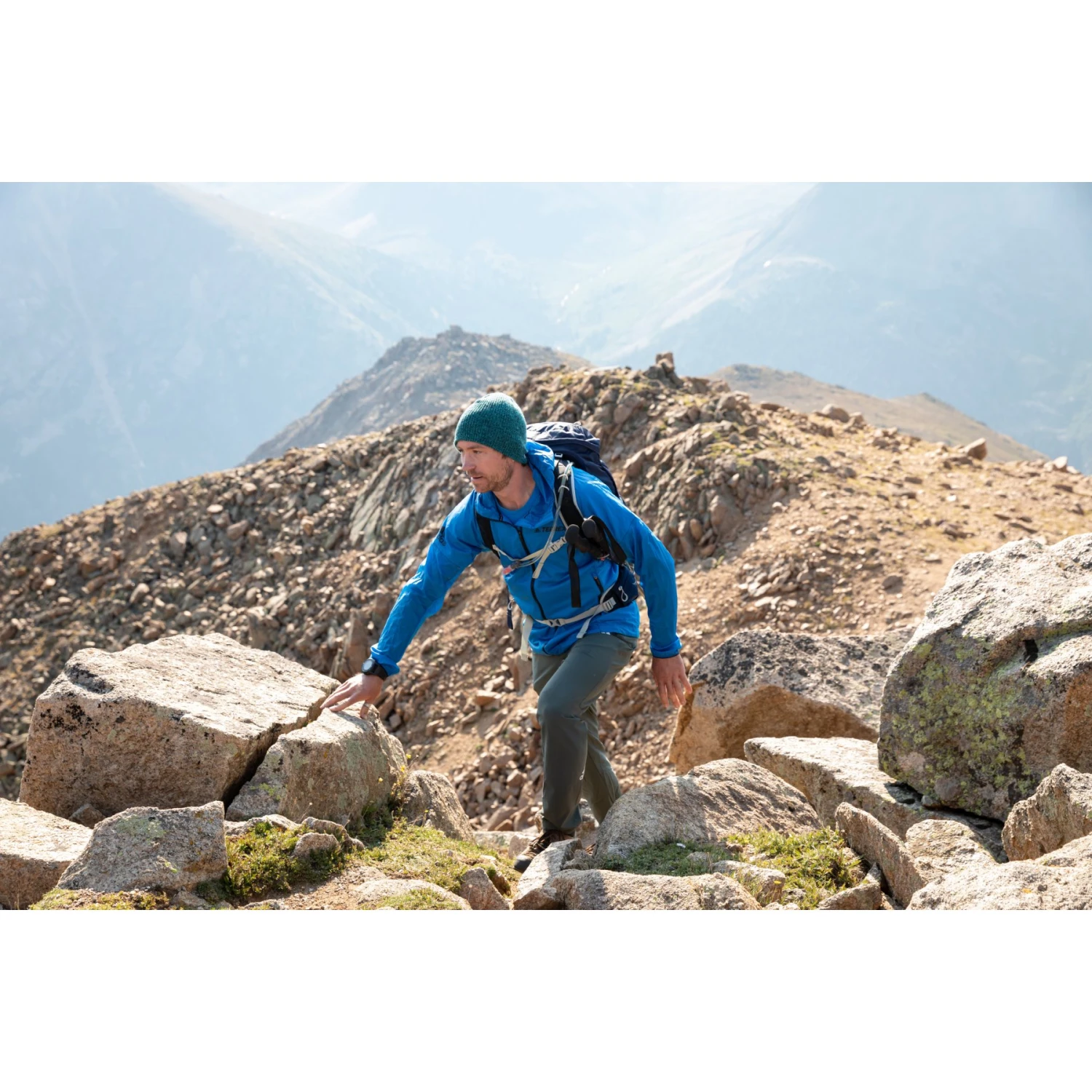 Osprey Talon 11 Backpack - Eclipse Grey - L/XL 11 Osprey Talon 11 Backpack - Eclipse Grey - L/XL - Image 9